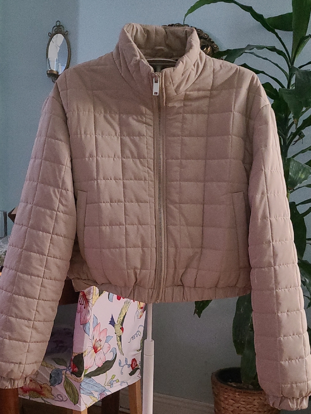 Forever 21 Taupe Quilted Cropped Puffer Jacket